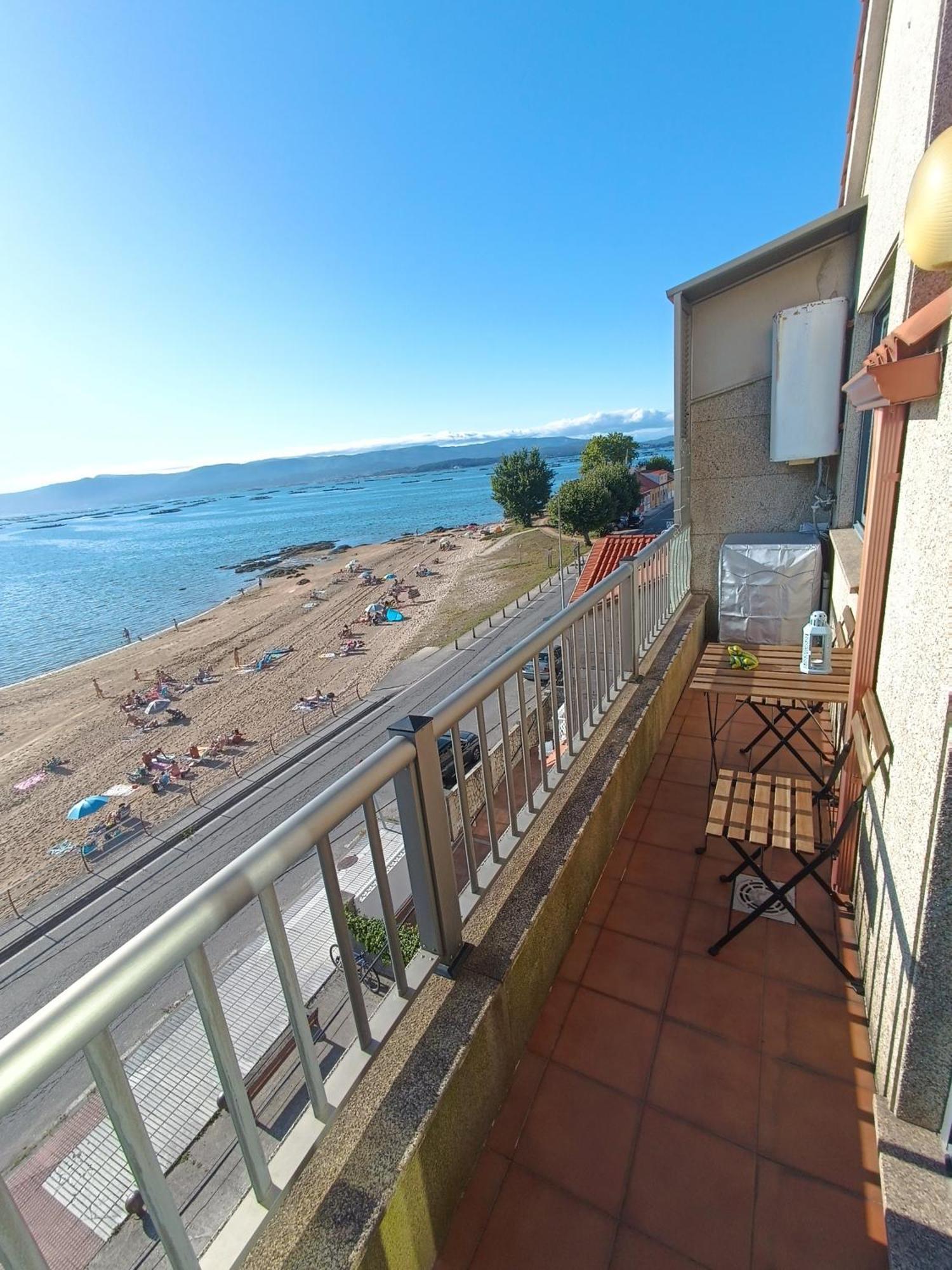 Ferienwohnung Mirador Mar De Castelao, 1ª Linea De Playa Urbana Vilanova de Arousa Exterior foto